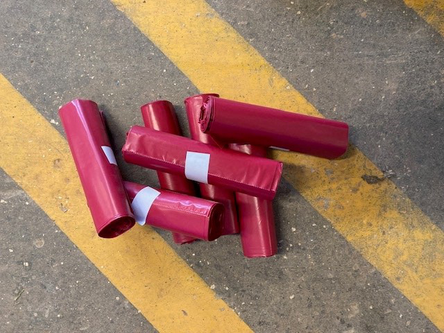 Sække til tekstilaffald